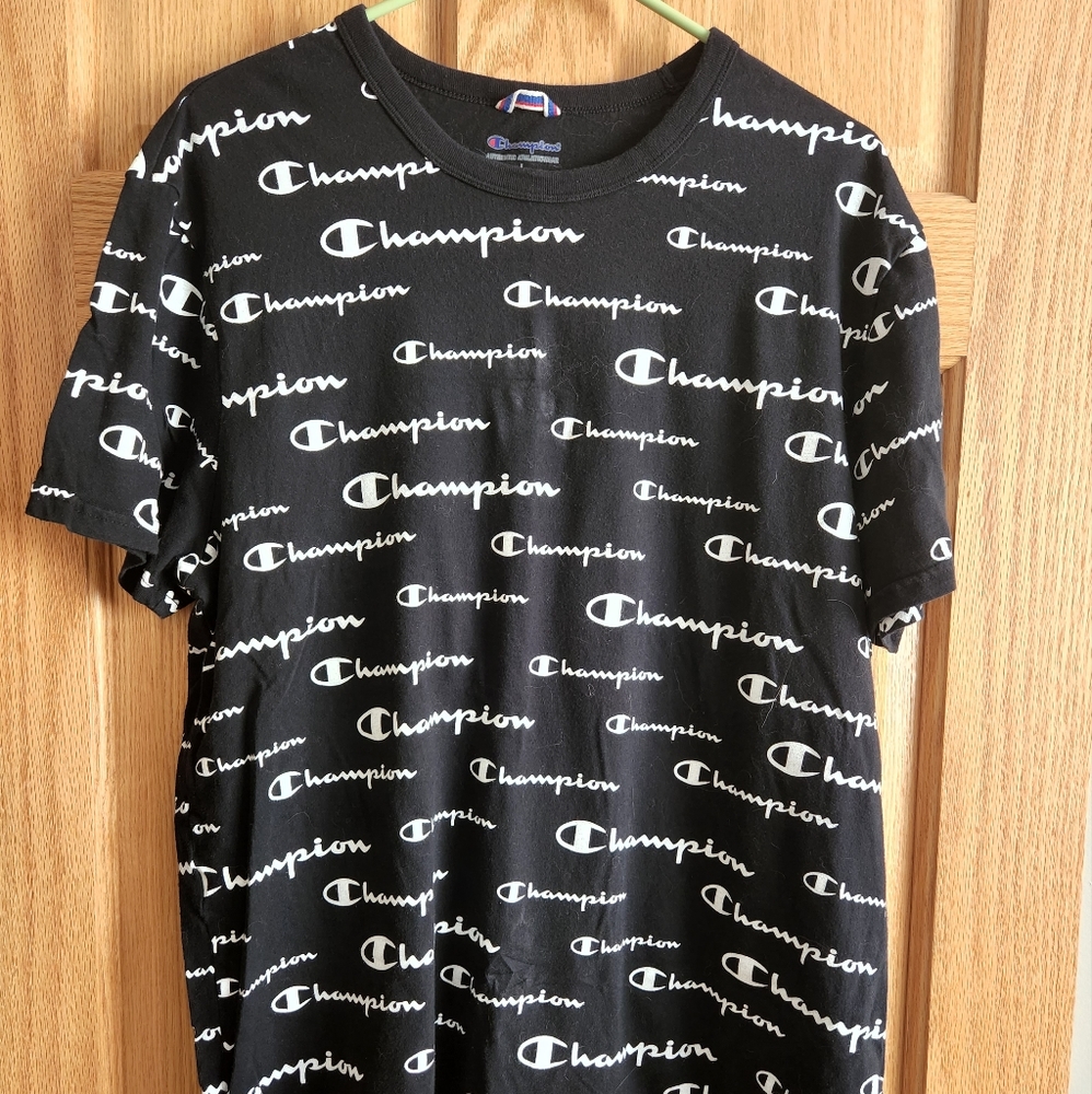 Champion Tshirt